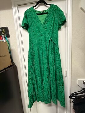 MELLODAY Green Lace Wrap Tie Dress XL Short Sleeve Lined Midi